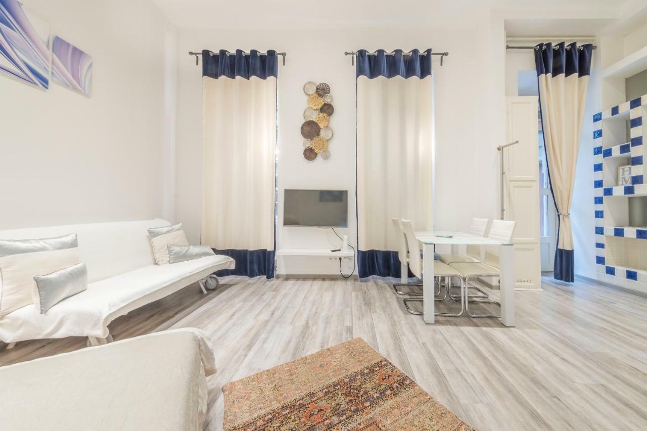 Atlanta Apartment Is In The Heart Of Boedapest Buitenkant foto
